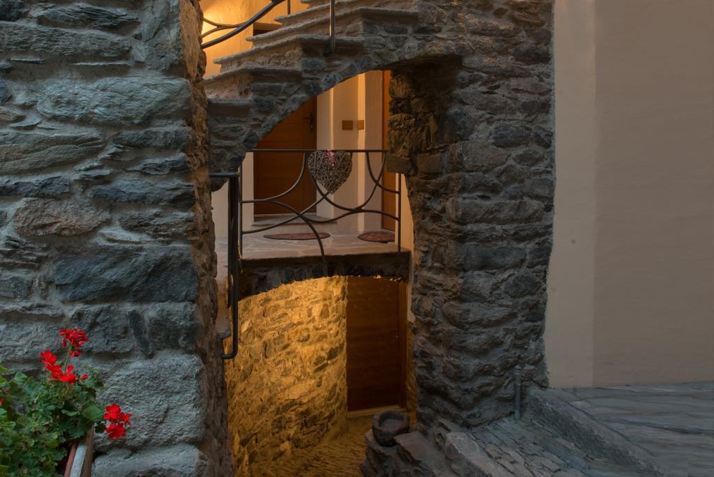 La Cor De Jeremie Hotel Montjovet Exterior photo